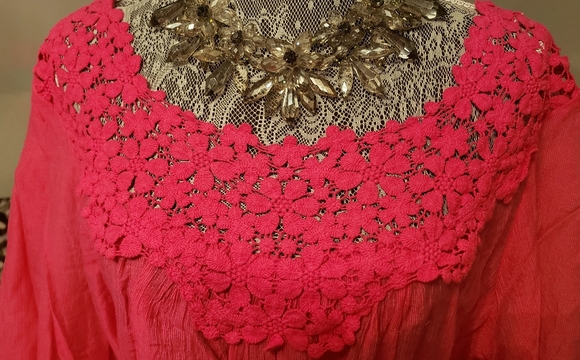 Blouse - Picture 3 of 3